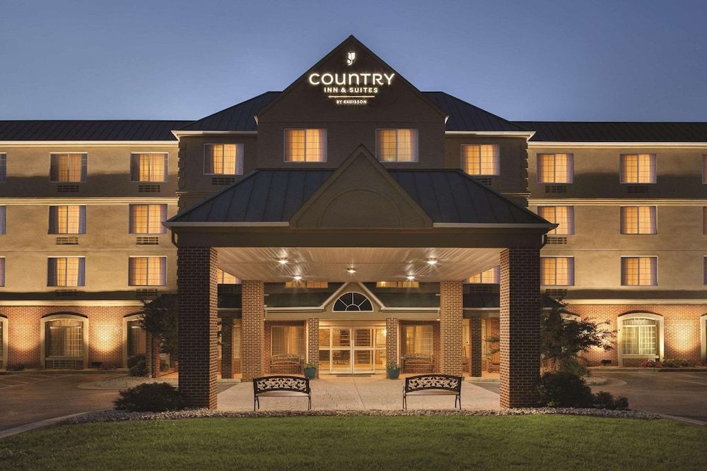Country Inn & Suites by Radisson, Lexington, VA 1