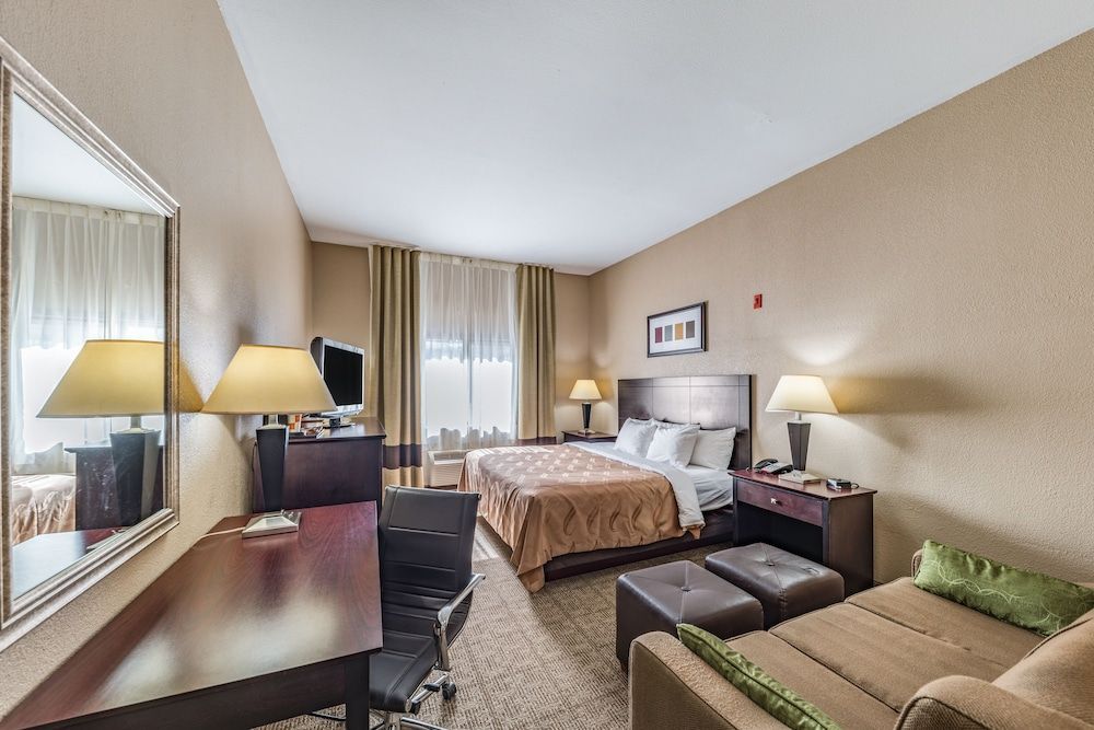 Quality Inn West Plano - Dallas 1