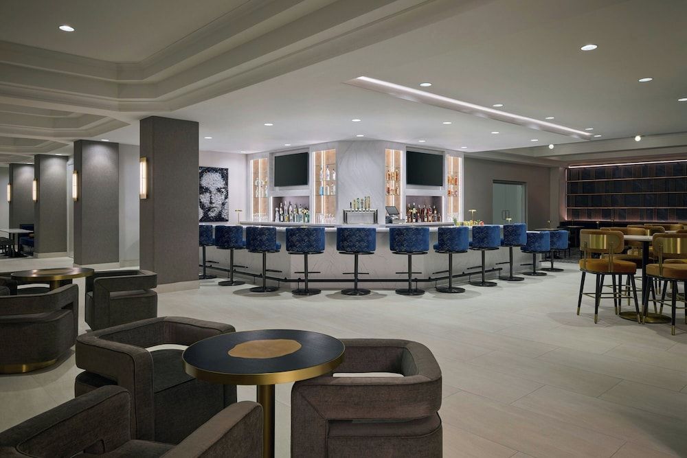 Denver Airport Marriott at Gateway Park 1