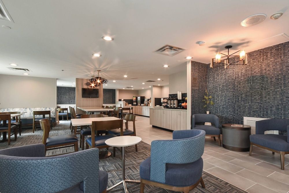 Fairfield Inn & Suites Charlotte Arrowood 1