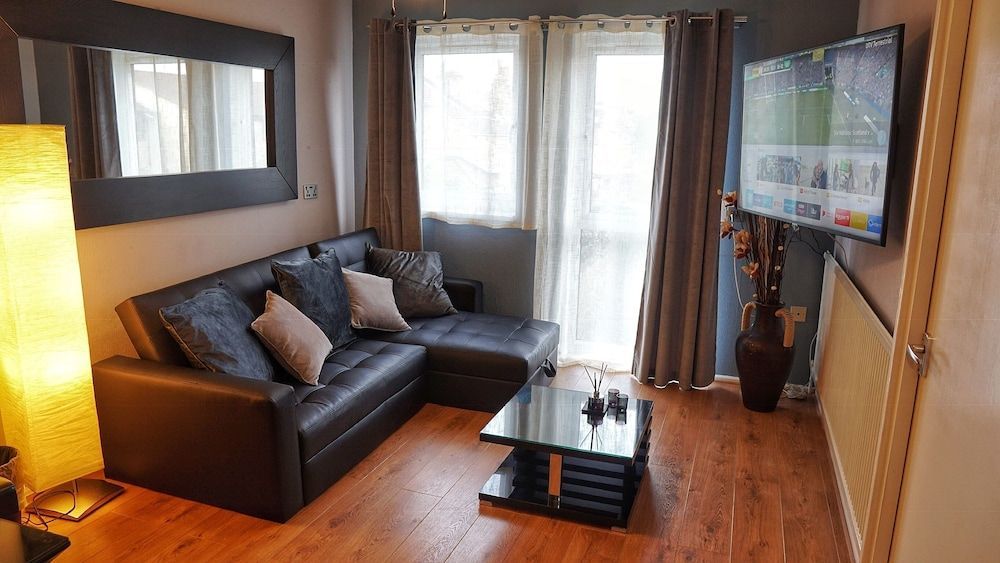 North London Apartment - Edmonton 1