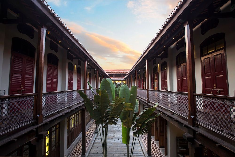 Seven Terraces 1