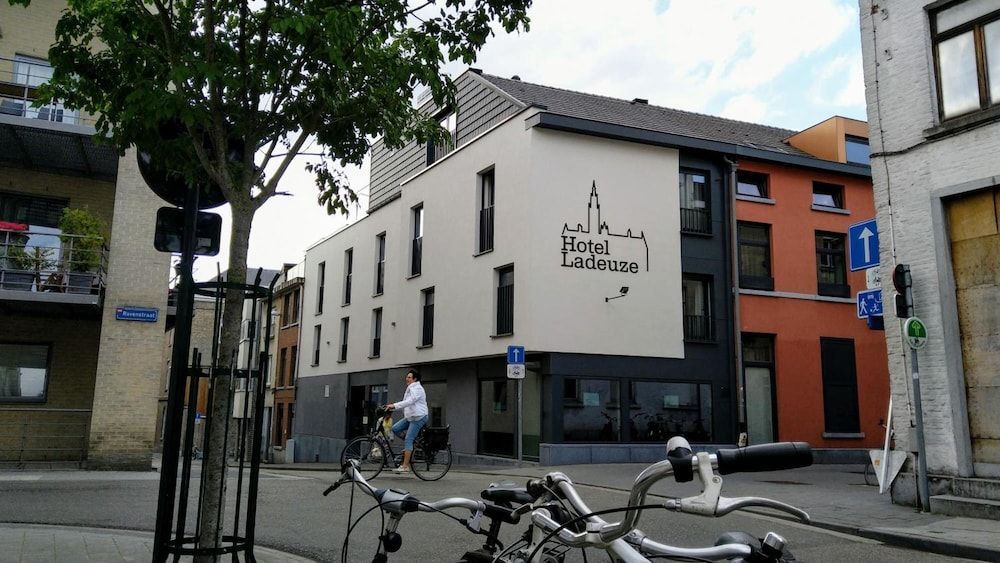 Hotel Ladeuze 1
