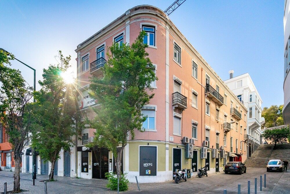 Brand new luxury apartment riverside 1