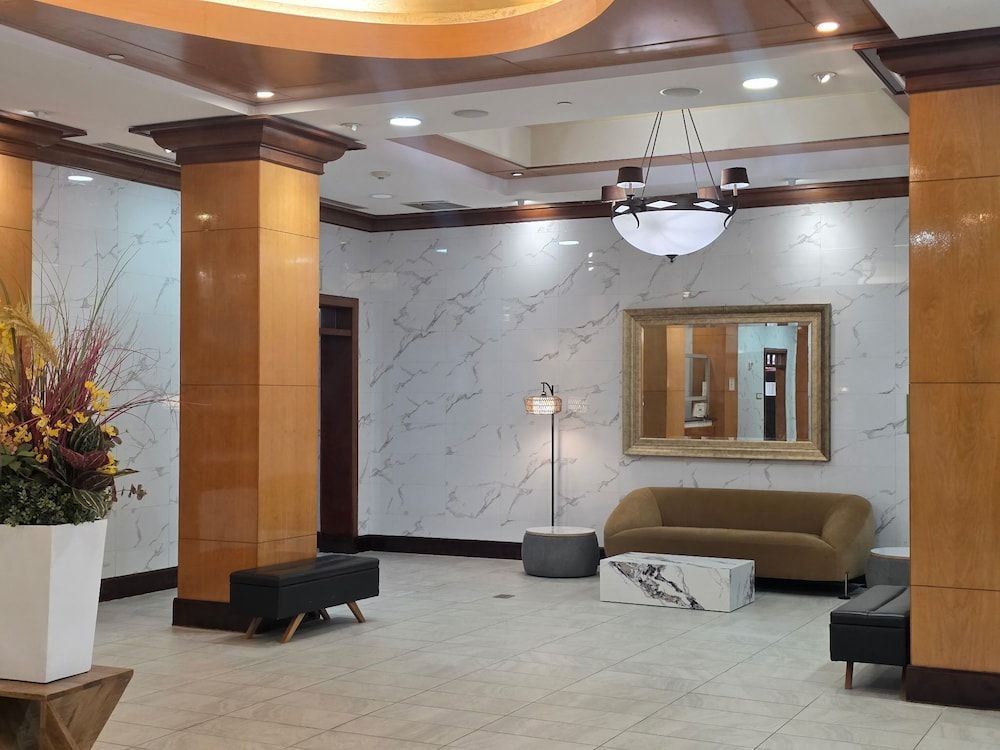 Hotel Executive Suites 2