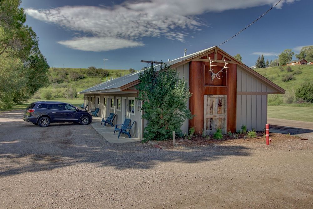 The Lodges of Oak Creek 2