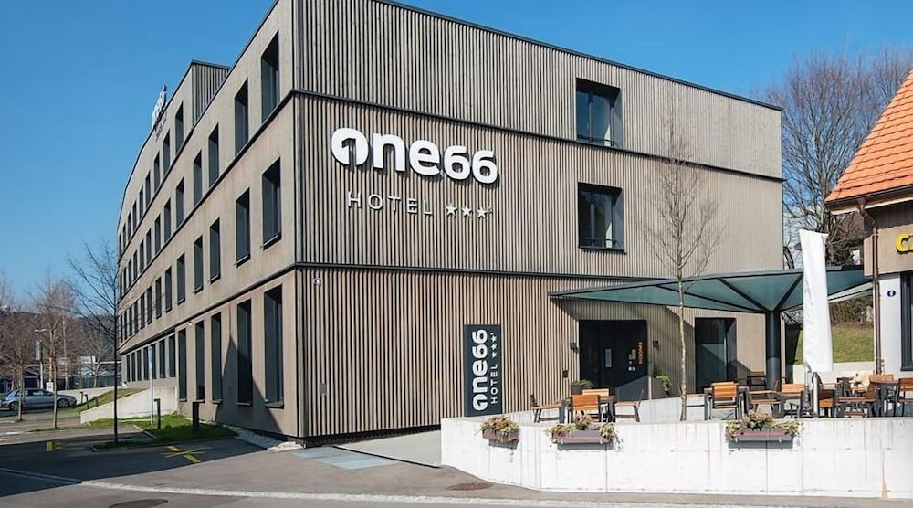 Hotel one66 (free parking garage) 1