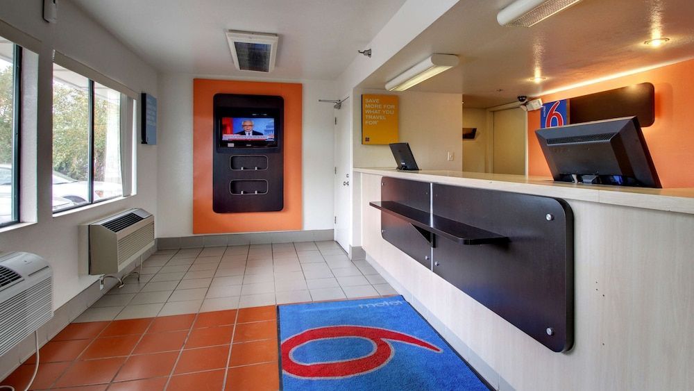 Motel 6-Des Moines, IA - North 2
