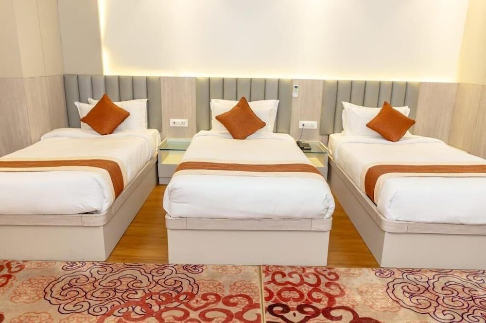 Hotel Badrinath 2
