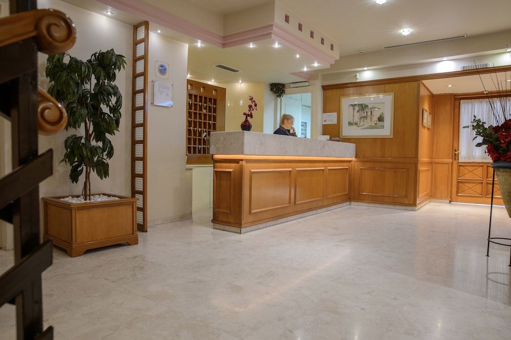 Victory Inn Hotel 2