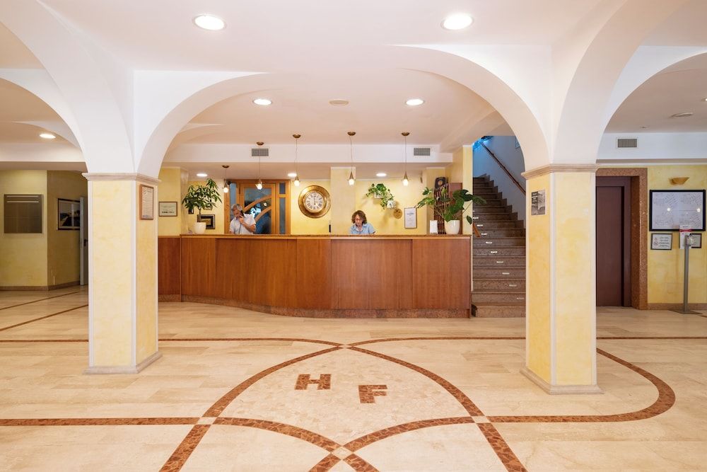 Hotel Florida 2