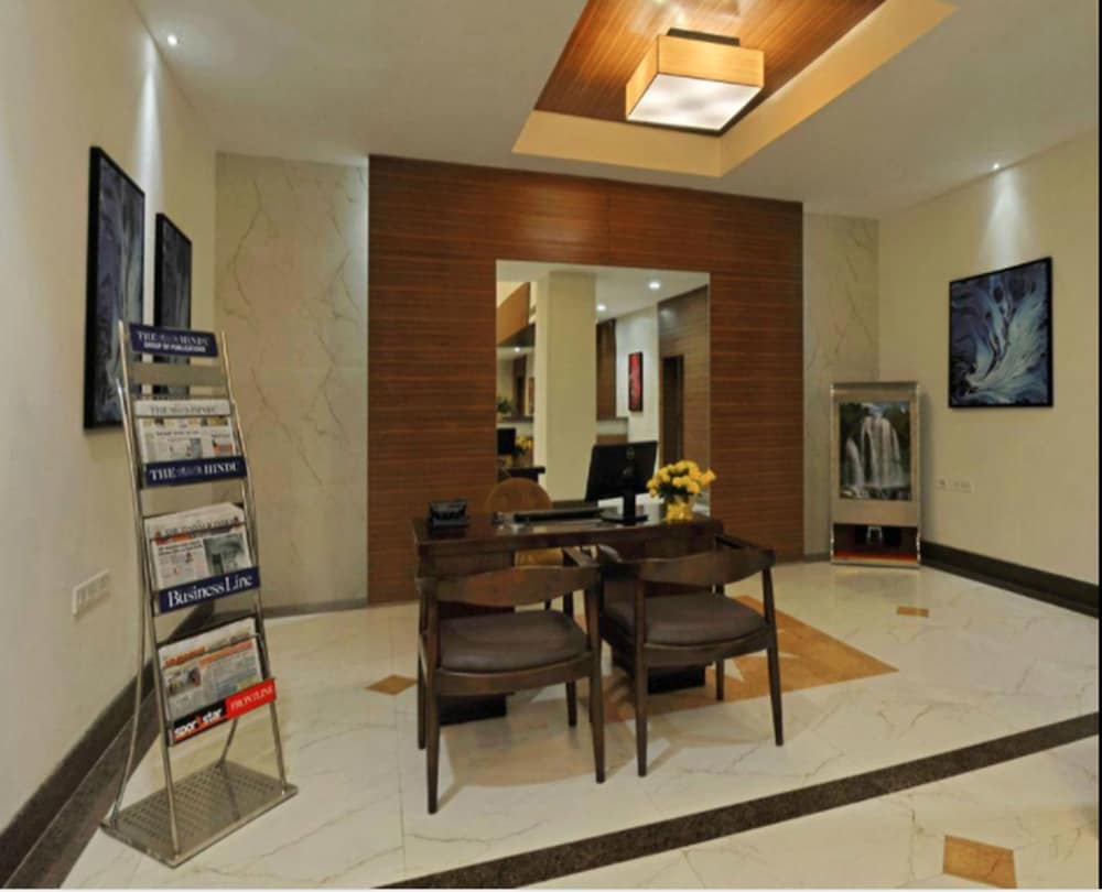 Poppys Hotel Madurai 2