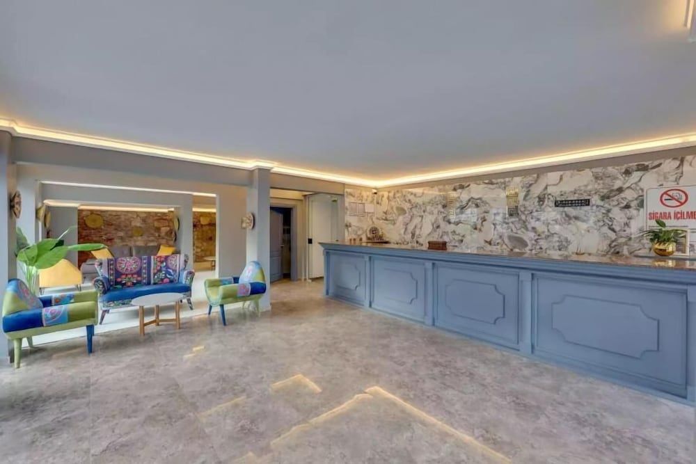 Ladonia Hotels Leo Beach Resort +16 2