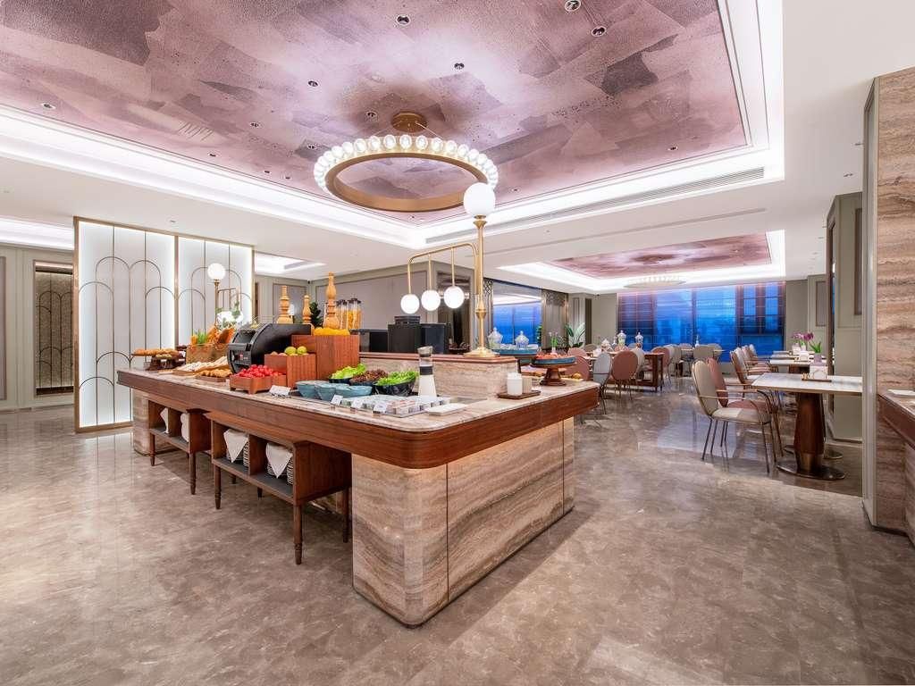 Mercure Chengdu Chunxi Road Tianfu Square 2