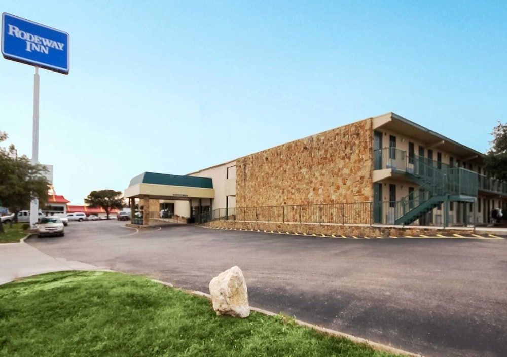 Rodeway Inn New Braunfels - San Antonio Area 1