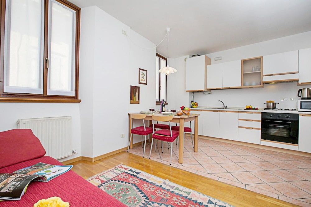 Appartamento Centro Storico Riva 2 - Happy Rentals 2