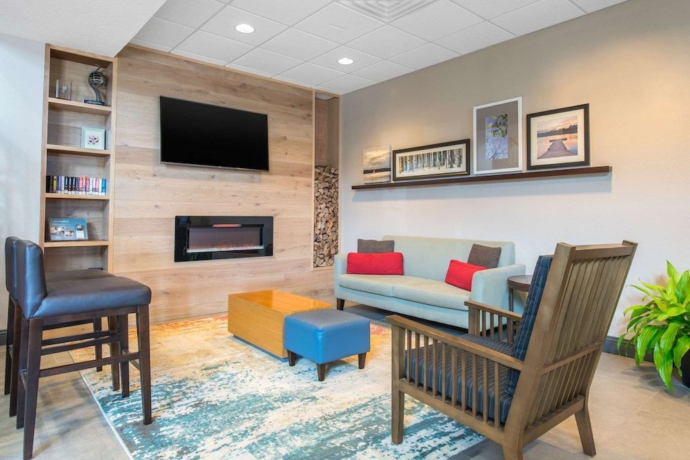 Country Inn & Suites by Radisson, Port Canaveral, FL 2