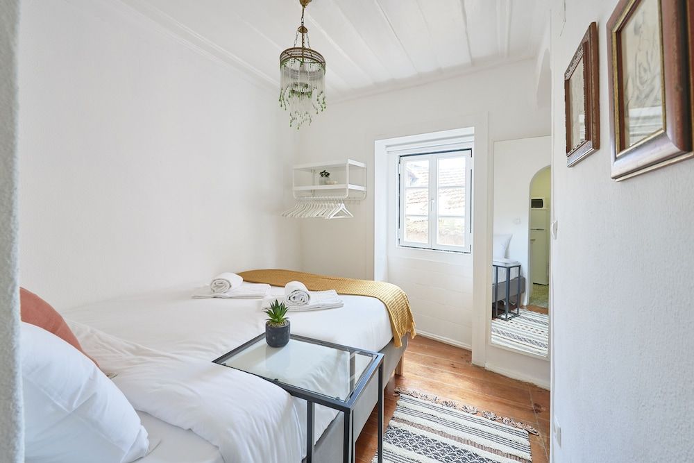 Alfama Light-Filled Apartment, By TimeCooler 2