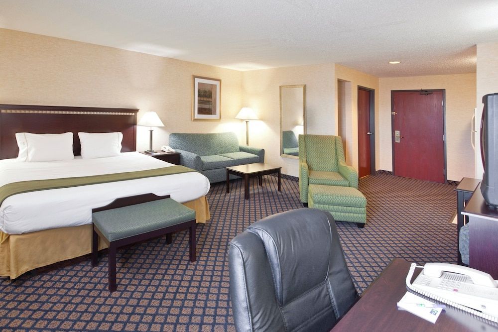 Holiday Inn Express & Suites SUNBURY-COLUMBUS AREA by IHG 2