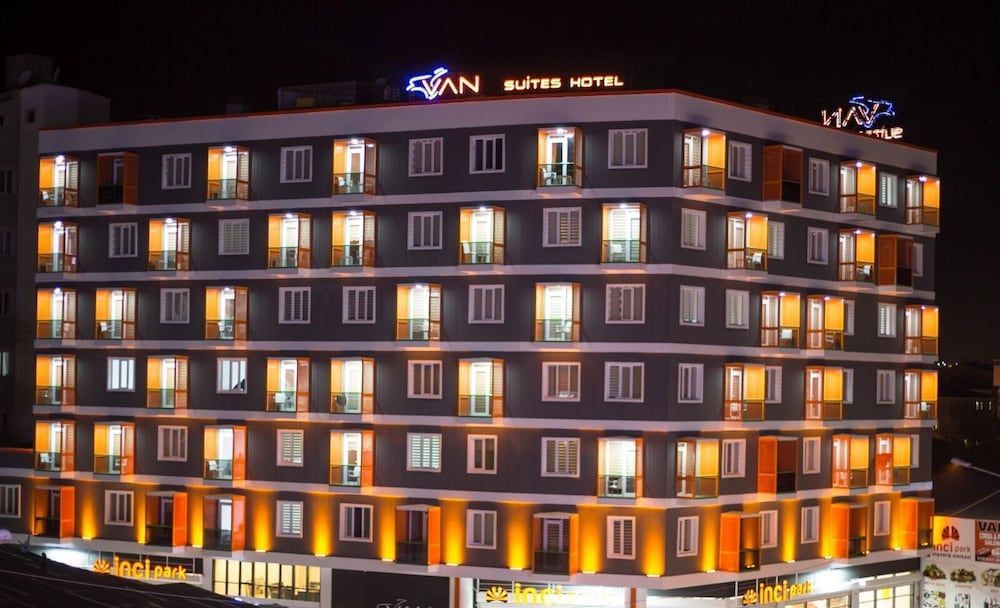 Van Hotel 1