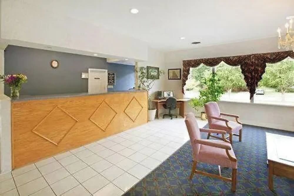 GOVERNORS INN 2