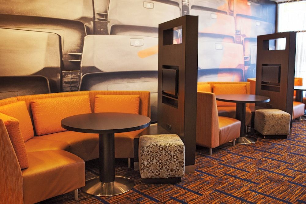 Courtyard by Marriott Aberdeen at Ripken Stadium 2