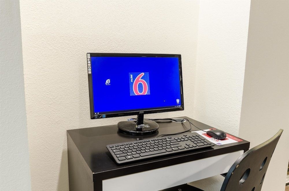 Motel 6-Bristol, VA 2