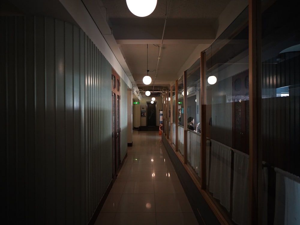 Josh Hotel 2