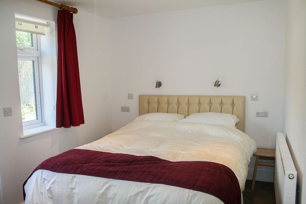 Bex Rooms 2