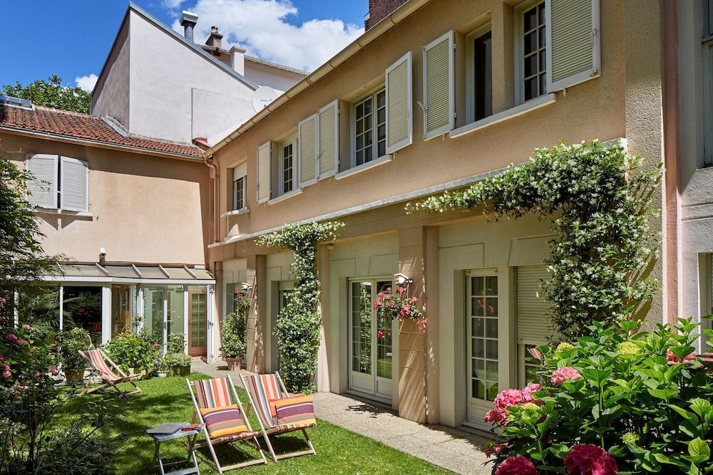 Le Vert Galant - Auberge Etchegorry 1