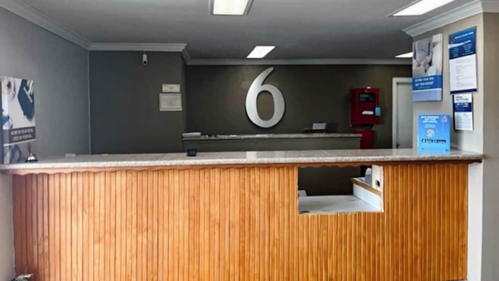 Studio 6 Suites Opelousas, LA 2