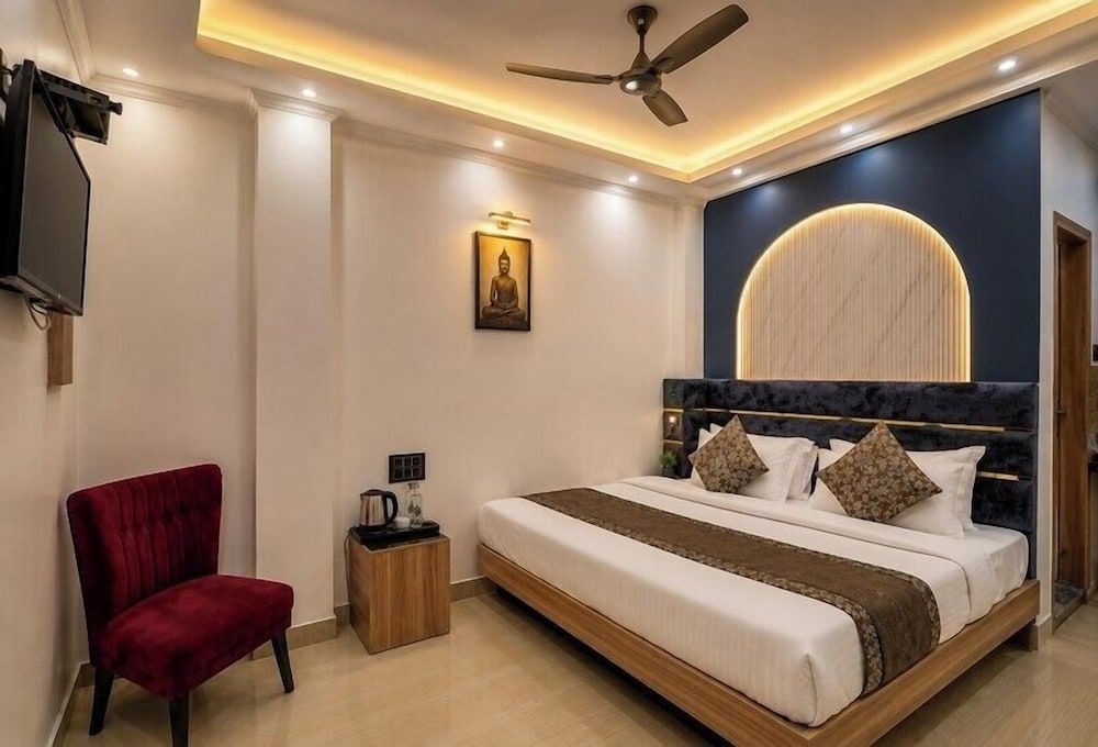 Staybook Hotel Jai Balaji New Delhi Railway Station 1