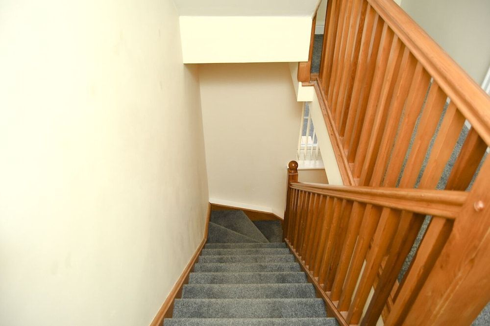 Warrington Suites by Relax Stays 2