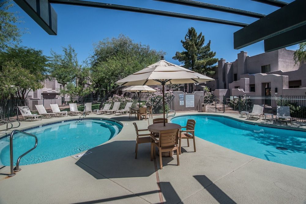 Villas of Cave Creek 1