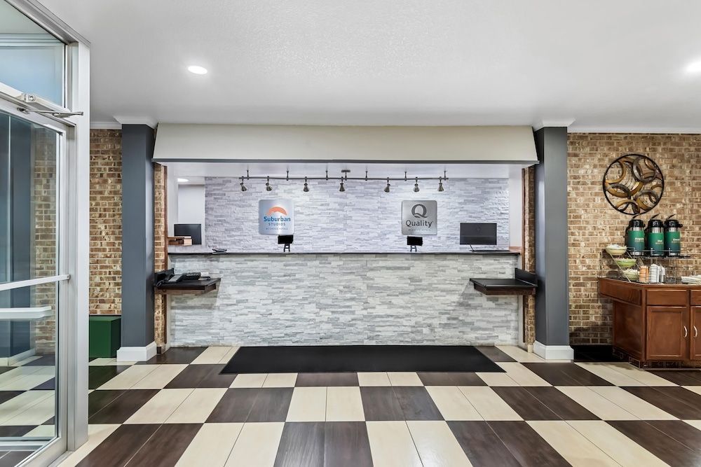 Suburban Studios Fort Dodge 2