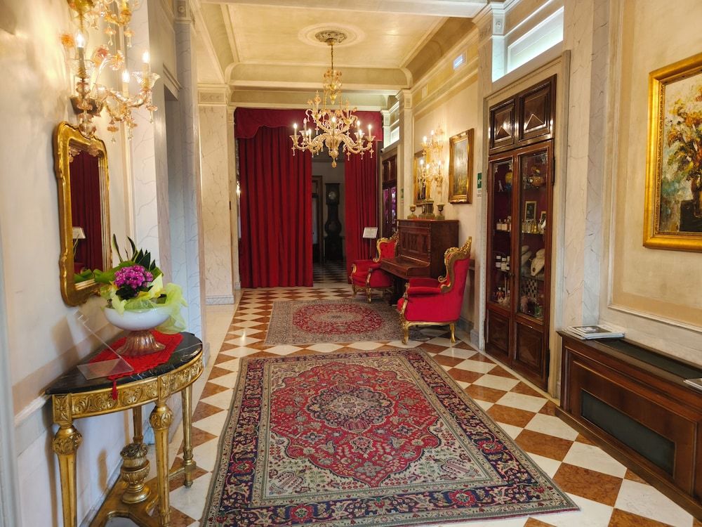 Hotel Villa Stucky 2