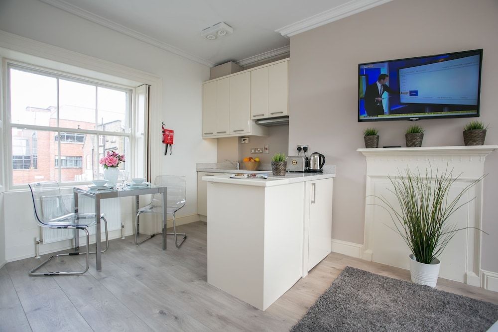 St. Stephen's Green Apartments 1