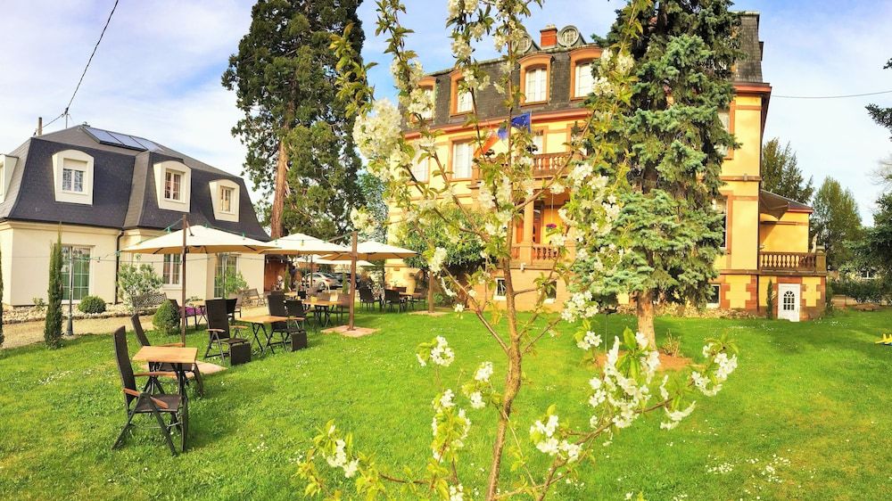 Hôtel Le Manoir 1