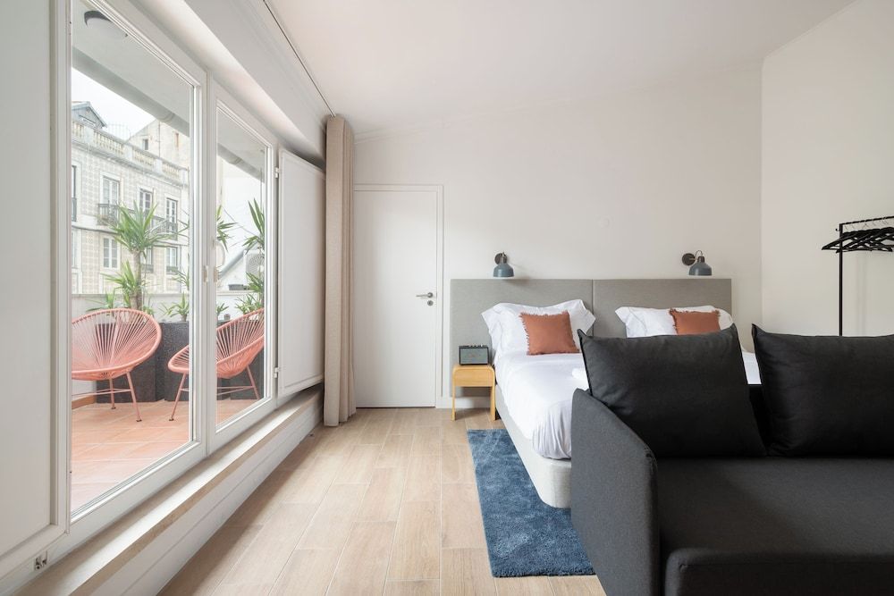 Lapa Diplomatic Suite&Flat by FeelLisboa 1
