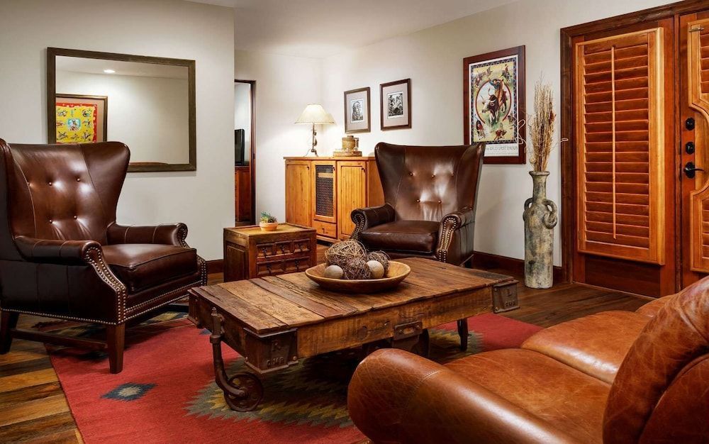 The Hermosa Inn 1