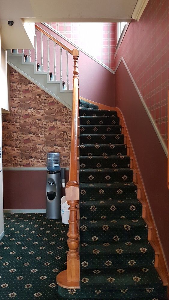 Halswell Lodge 2
