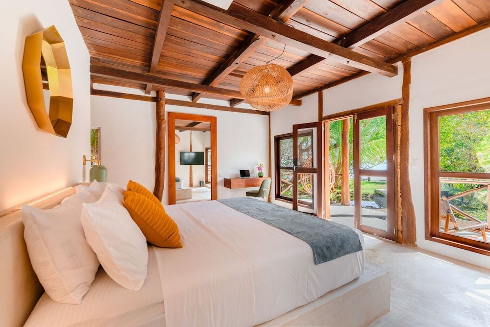 Azulea Bacalar Hotel & Spa - Lagoon Front 2