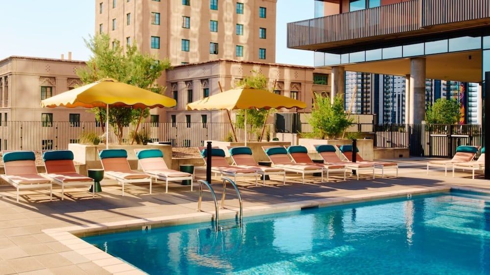 Sentral Sol Modern 1