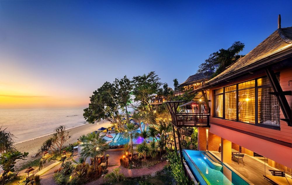 Nirvana Beach Resort, Koh Lanta SHA Extra Plus 1