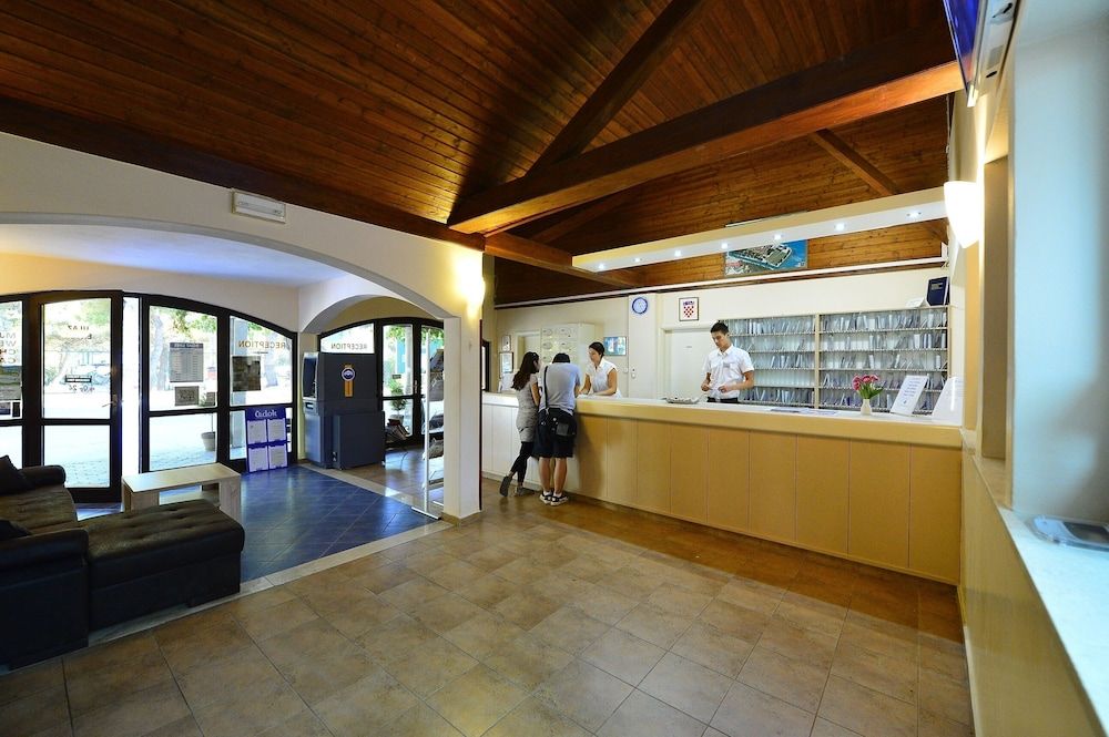 Happy Camp mobile homes in Camping Amadria Park Camping Trogir 1