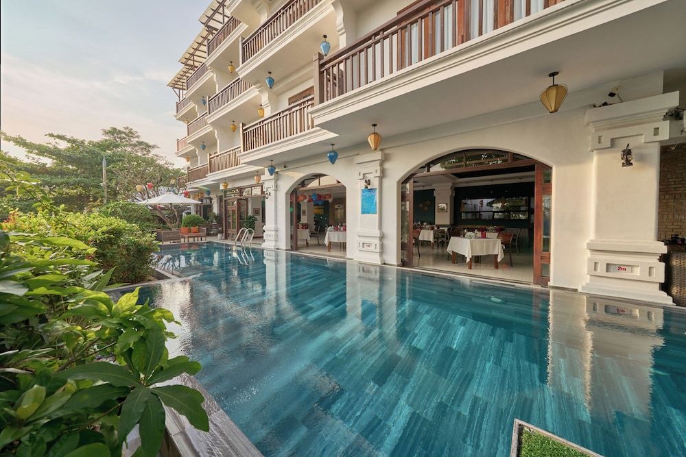 Hoi An Odyssey Hotel & Spa 1