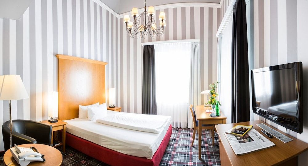 Hotel Waldzeit Berlin-Grünau 1