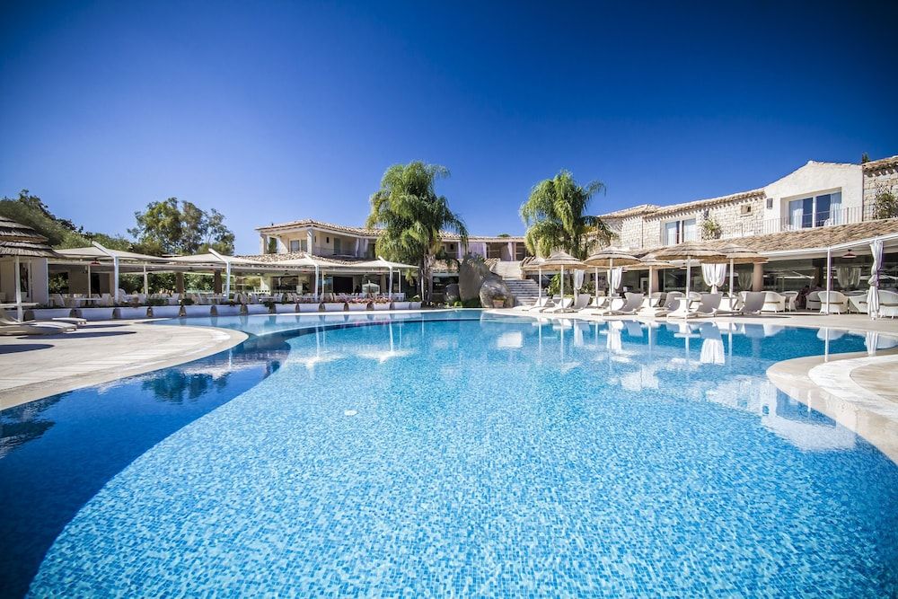 Nicolaus Prime Villas Resort 1