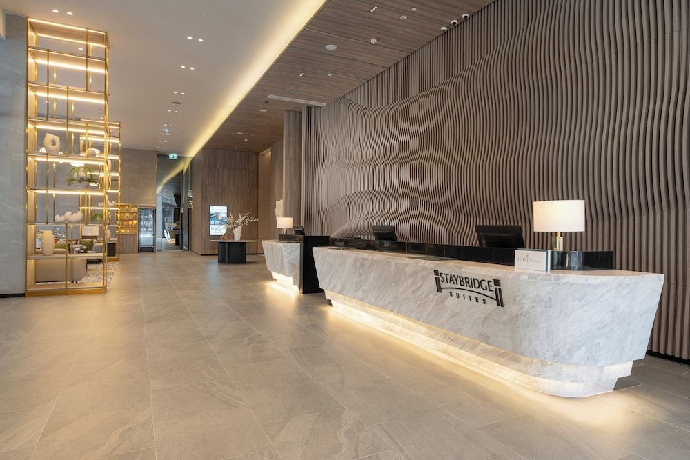 Staybridge Suites BANGKOK SUKHUMVIT by IHG 1