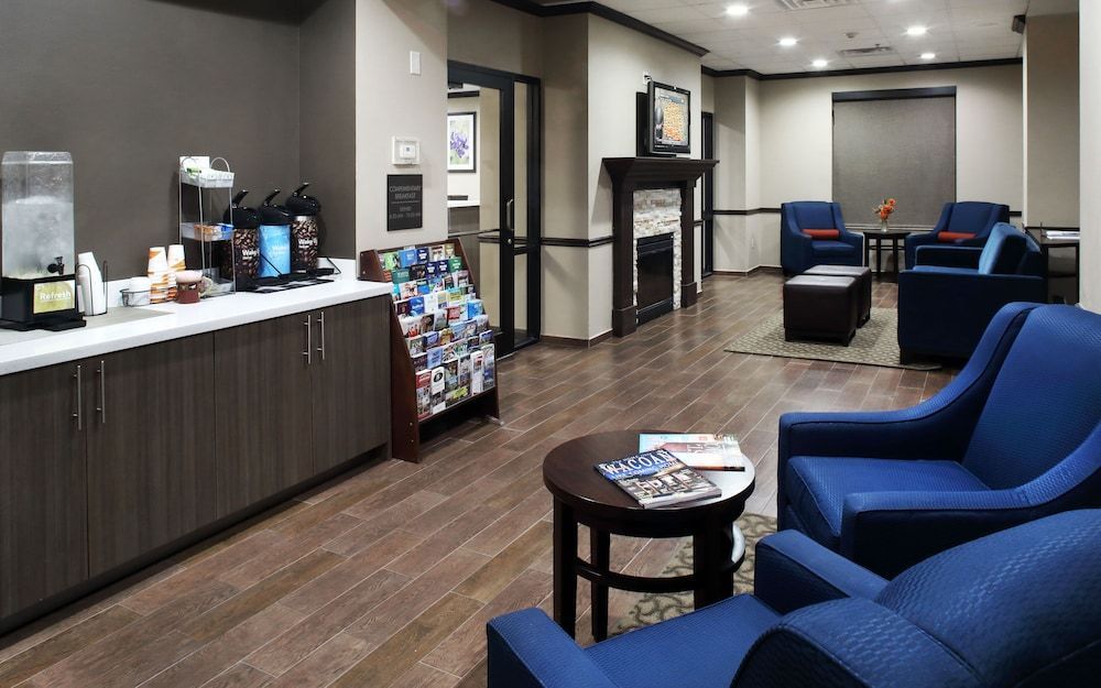 Comfort Suites Waco Near University Area 2